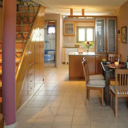 Two-bedroom In Avlida