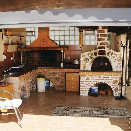 Two-bedroom In Avlida Apartamento *